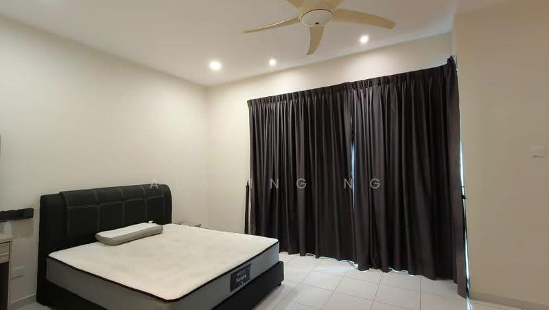 2-storey Terraced House for Rent in Taman Scientex Utama (Senai) - Austing Ng - Bedroom - PropertyGuru.com.my