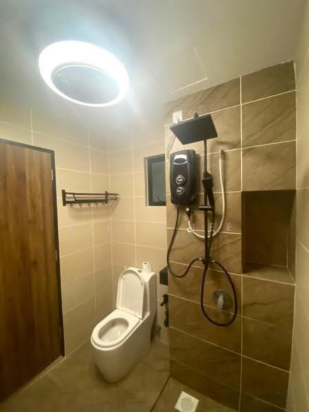 Service Residence for Sale at Veranda Residence - Calvin Lee - PropertyGuru.com.my