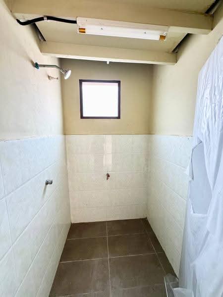 Shop / Office for Rent in Taman Cahaya (Pontian) - Saedah Napisah - Bathroom - PropertyGuru.com.my