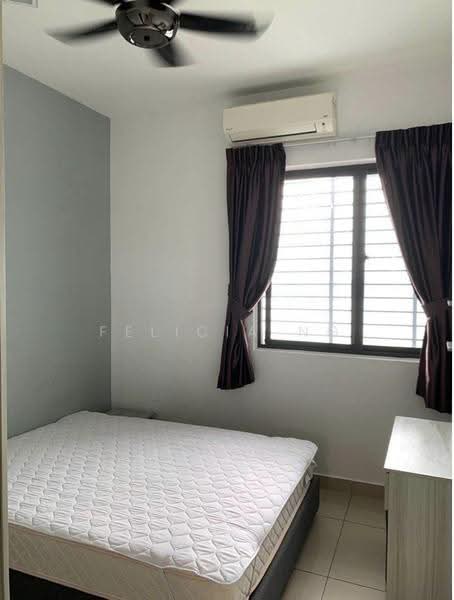 Condominium for Rent at Skyvilla @ D'Island - Felicia Ng - Bedroom - PropertyGuru.com.my