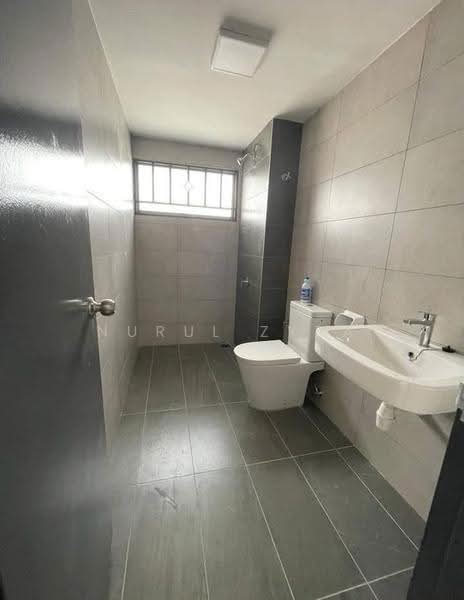2-storey Terraced House for Sale in Mahkota Hills (Lenggeng) - Nurul Zyra - Bathroom - PropertyGuru.com.my