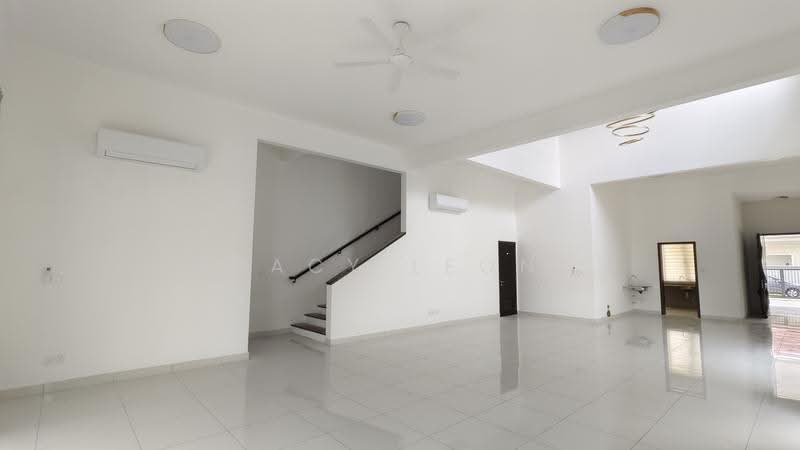 Semi-Detached House for Sale in Bandar Kinrara Seksyen 8 (Bandar Kinrara) - Tracy Leong - PropertyGuru.com.my
