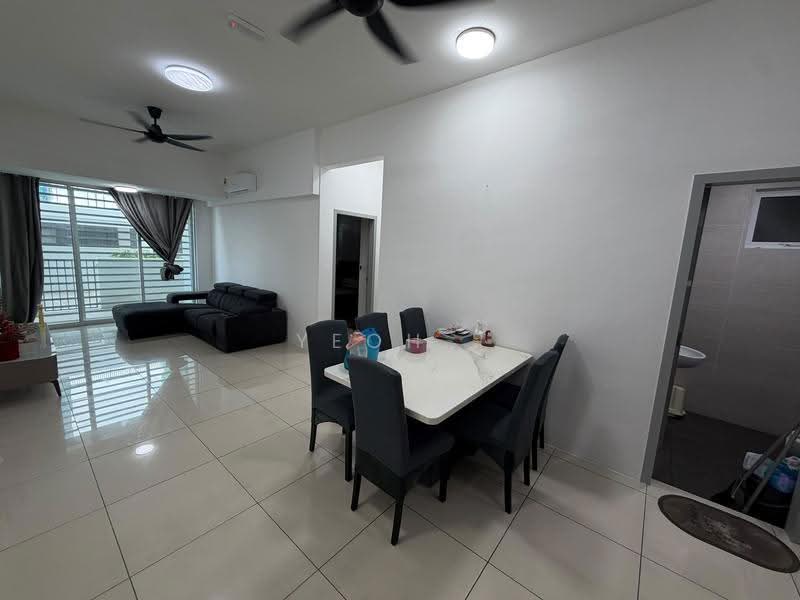 Service Residence for Sale at Palm Garden - Yeoh . - Living Room - PropertyGuru.com.my