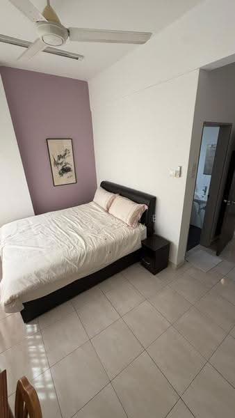 Condominium for Sale at Lagoon Suites - Winnie Chow - Bedroom - PropertyGuru.com.my
