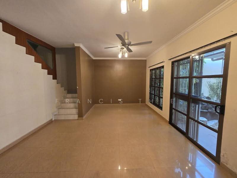 Semi-Detached House for Sale in Taman Bukit Mewah (Kajang) - Francis Thee - Living Room - PropertyGuru.com.my