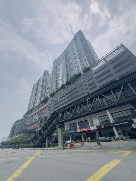 Kediaman Servis untuk Dijual di You City 3 - Robin Loh - Exterior - PropertyGuru.com.my