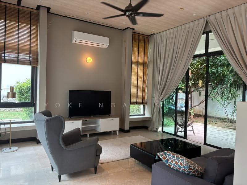 Bungalow House for Rent in Puchong (Selangor) - Yoke Ngan Seng - Living Room - PropertyGuru.com.my