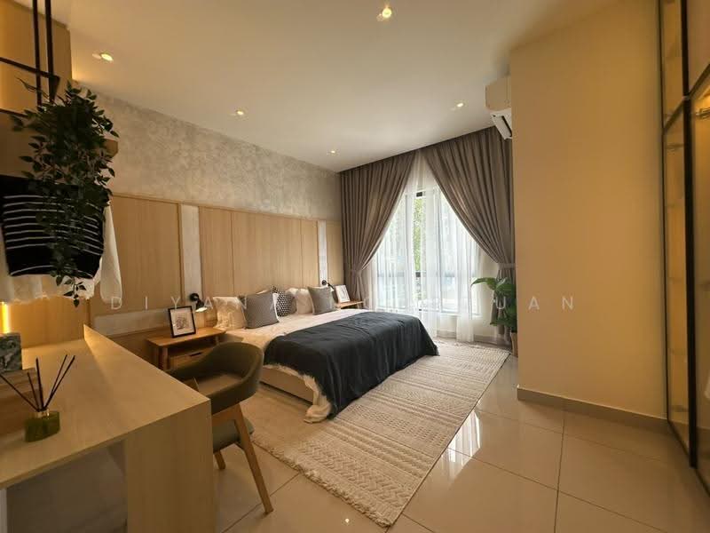 2-storey Terraced House for Sale in Bandar Puncak Alam (Puncak Alam) - Diyana Norrzuan - PropertyGuru.com.my