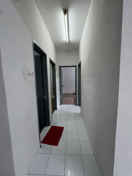 Apartment for Rent at Sri Kenari Apartment - June Teo - Corridor - PropertyGuru.com.my