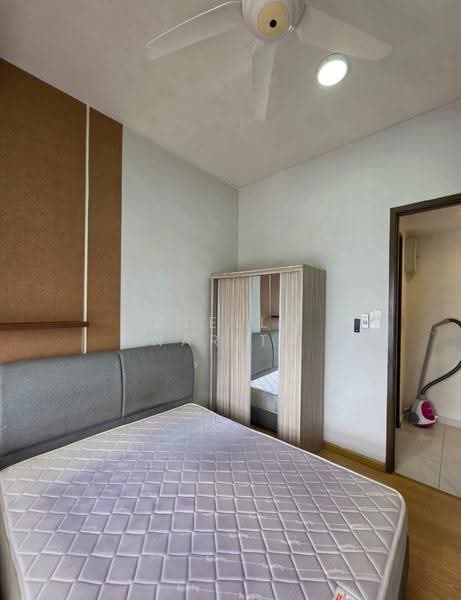 Kondominium untuk Disewa di Amberside @ Country Garden Danga Bay - Stella Narita - Bedroom - PropertyGuru.com.my
