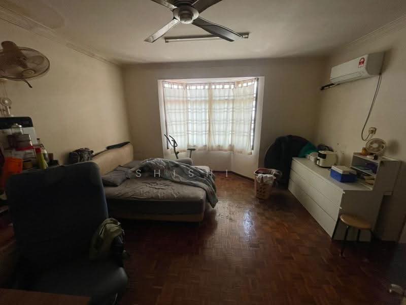 2-storey Terraced House for Sale in Taman Seri Orkid (Skudai) - Shishi . - Bedroom - PropertyGuru.com.my