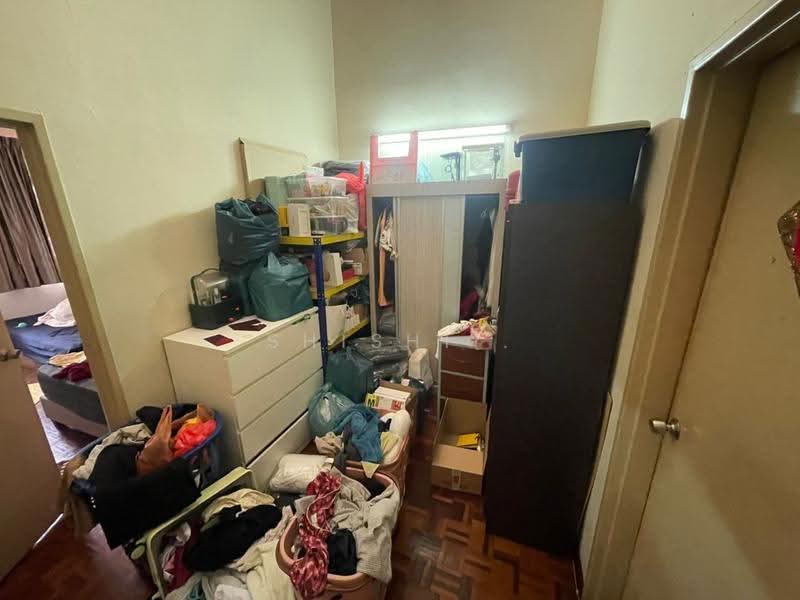 2-storey Terraced House for Sale in Taman Seri Orkid (Skudai) - Shishi . - Bedroom - PropertyGuru.com.my