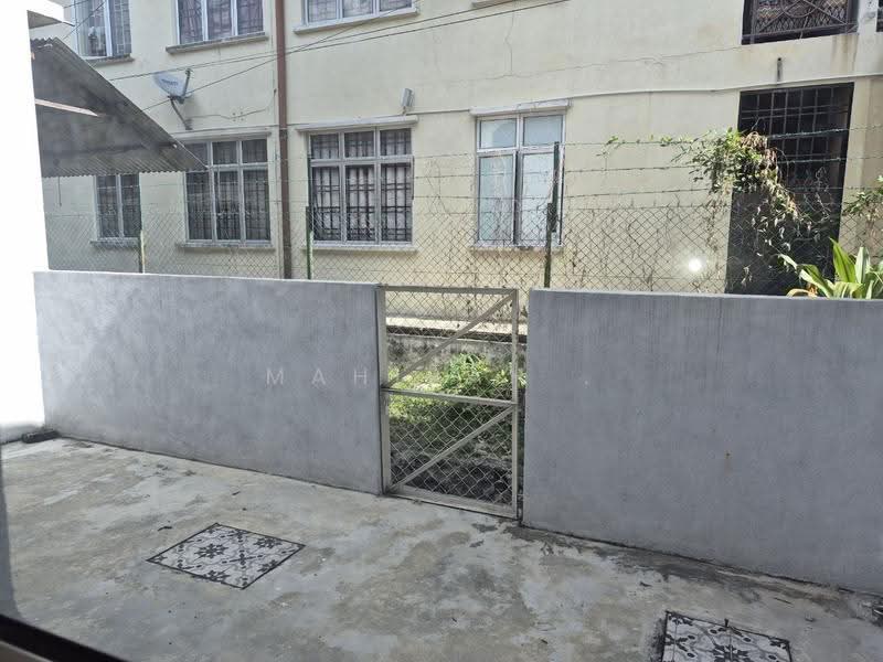 2-storey Terraced House for Sale in Taman Cempaka (Ampang) - Mahirah . - Exterior - PropertyGuru.com.my