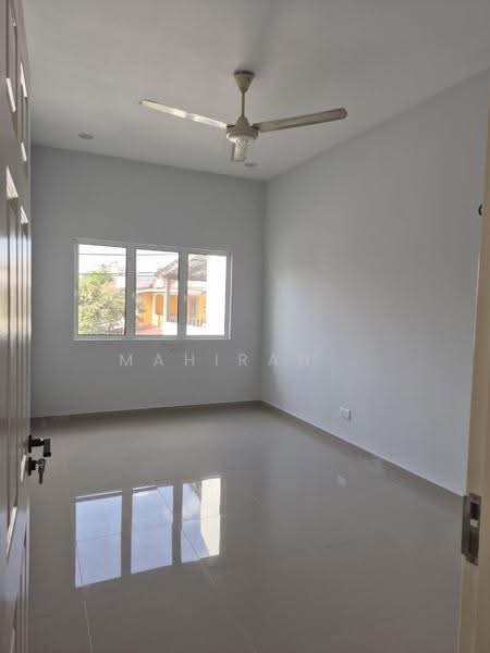 2-storey Terraced House for Sale in Taman Cempaka (Ampang) - Mahirah . - Interior - PropertyGuru.com.my
