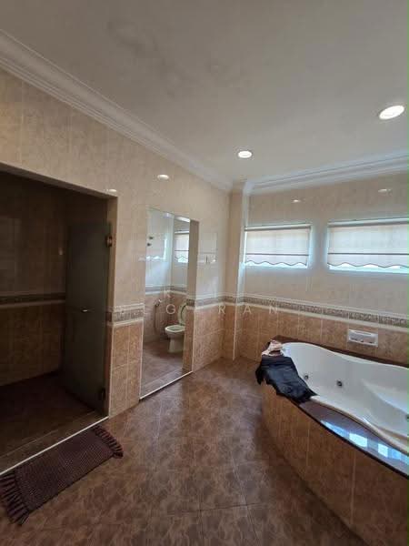 Bungalow House for Sale in Tropicana (Petaling Jaya) - K.N. Segaran - Bathroom - PropertyGuru.com.my