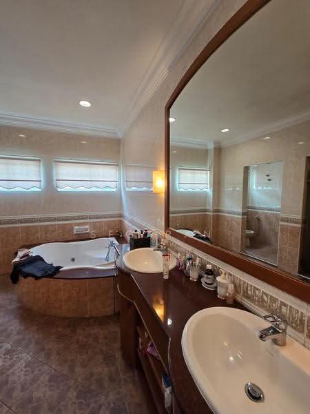 Bungalow House for Sale in Tropicana (Petaling Jaya) - K.N. Segaran - Bathroom - PropertyGuru.com.my