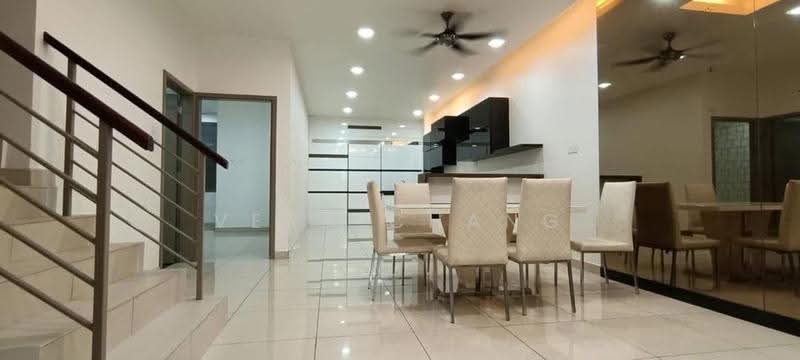 2-storey Terraced House for Rent in Taman Molek (Johor Bahru) - Vera Chang - Dining Room - PropertyGuru.com.my