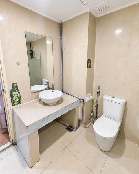 Service Residence for Rent at Parkview Service Apartment - Samm Lee - Bathroom - PropertyGuru.com.my