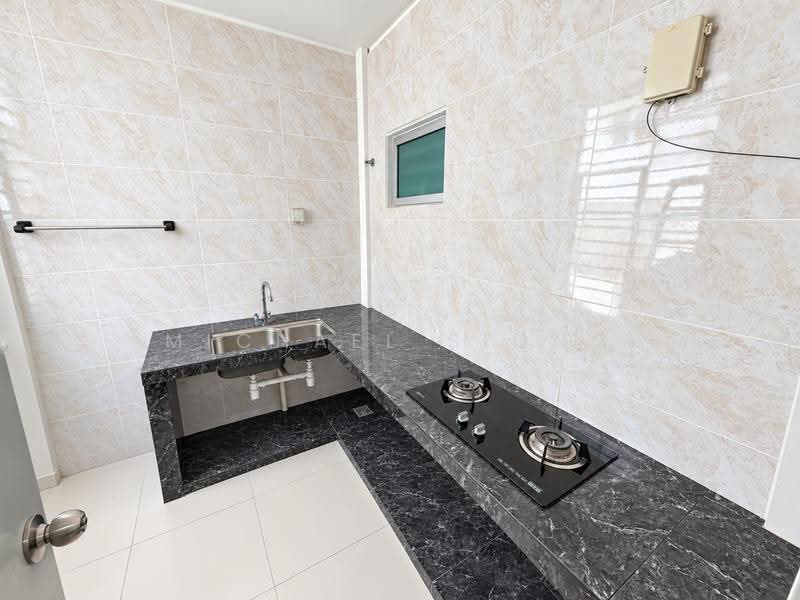 2-storey Terraced House for Rent in Bandar Gamuda Gardens (Rawang) - Michael Siong - Kitchen - PropertyGuru.com.my