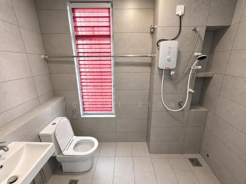 2-storey Terraced House for Rent in Bandar Gamuda Gardens (Rawang) - Michael Siong - Bathroom - PropertyGuru.com.my