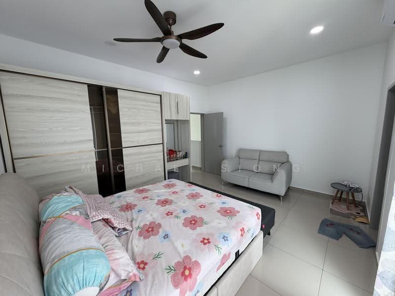 2-storey Terraced House for Rent in Bandar Gamuda Gardens (Rawang) - Michael Siong - Bedroom - PropertyGuru.com.my