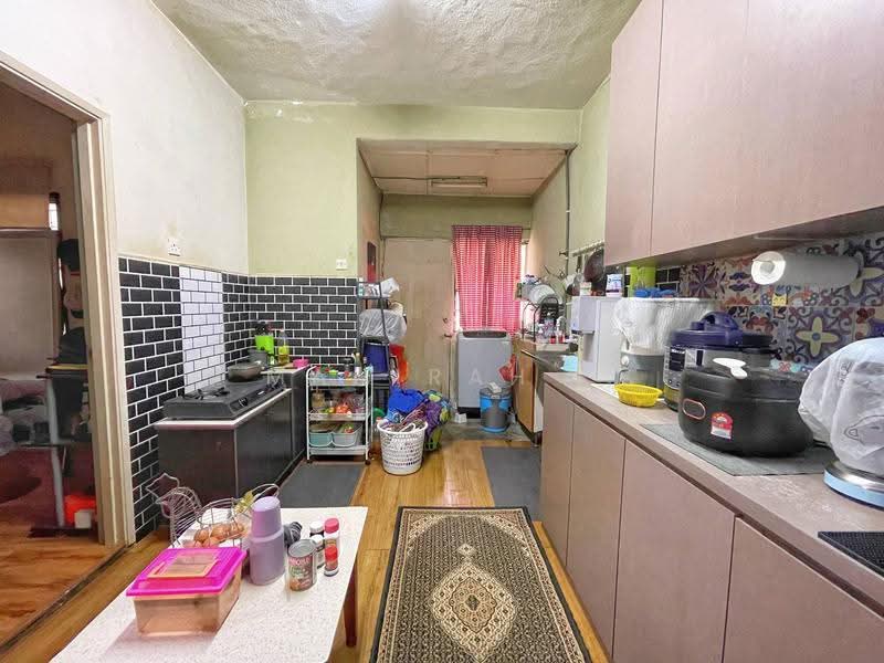 2-storey Terraced House for Sale in Kajang (Selangor) - Mahirah . - Kitchen - PropertyGuru.com.my
