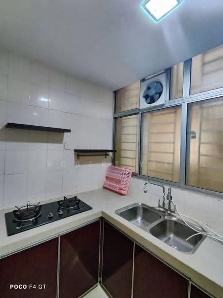 Condominium for Rent at Diamond Regency - Robert Yee - Kitchen - PropertyGuru.com.my