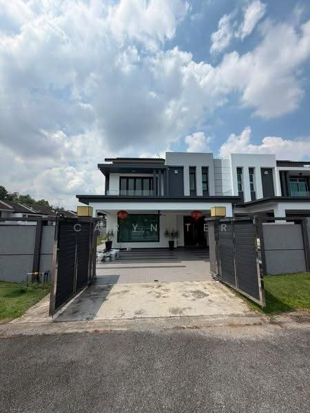Semi-Detached House for Sale in Taman Nusa Idaman (Iskandar Puteri (Nusajaya)) - Caryn Ter - Exterior - PropertyGuru.com.my
