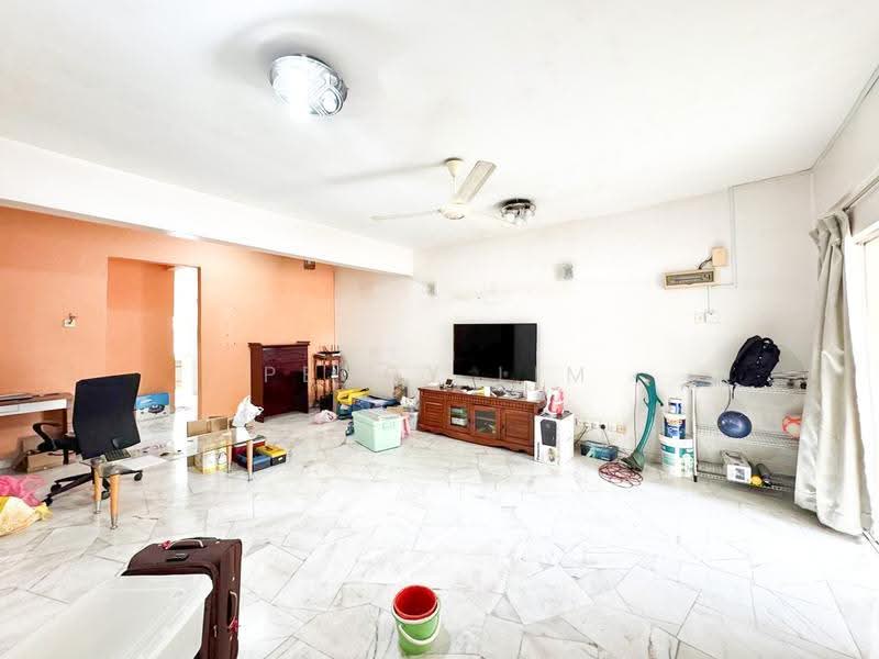 2-storey Terraced House for Sale in Shah Alam (Selangor) - Peggy Lim - Living Room - PropertyGuru.com.my