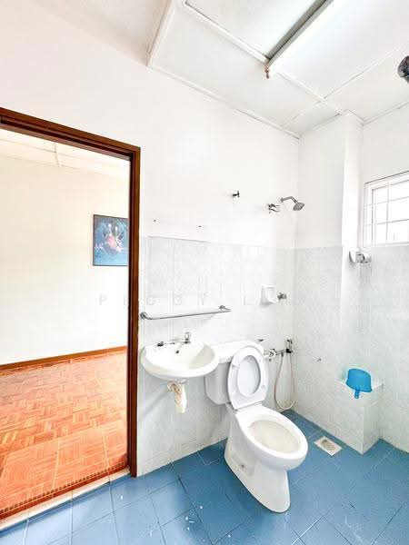 2-storey Terraced House for Sale in Shah Alam (Selangor) - Peggy Lim - Bathroom - PropertyGuru.com.my