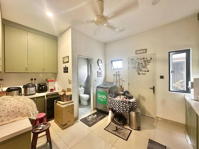 Rumah Teres 2-Tingkat untuk Dijual di Cyberjaya (Selangor) - Salawati Busro - Kitchen - PropertyGuru.com.my