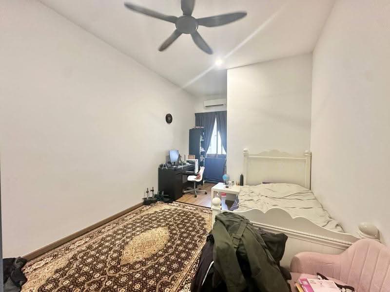 Rumah Teres 2-Tingkat untuk Dijual di Cyberjaya (Selangor) - Salawati Busro - Bedroom - PropertyGuru.com.my