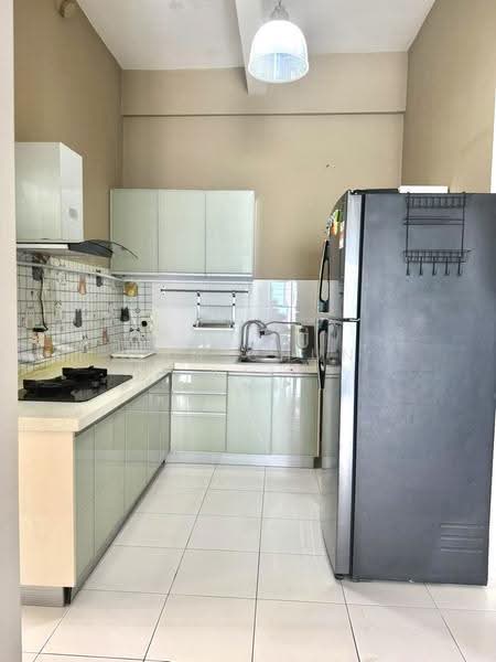 Condominium for Rent at The Golden Triangle Condominium - Gan Chun Kai - Kitchen - PropertyGuru.com.my