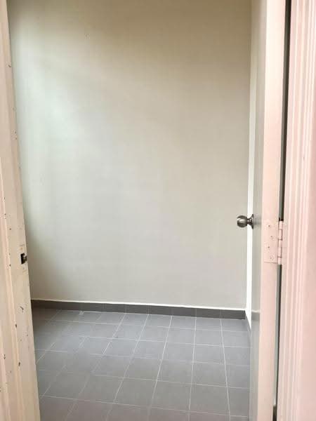 Condominium for Rent at The Golden Triangle Condominium - Gan Chun Kai - Interior - PropertyGuru.com.my
