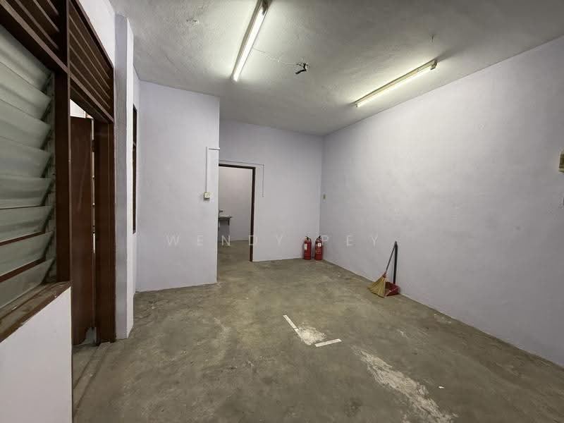 Shop / Office for Rent in Mak Mandin (Butterworth) - Wendy Pey - Interior - PropertyGuru.com.my