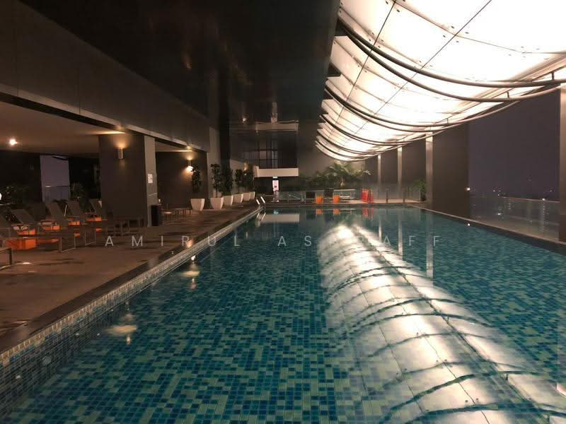 Kediaman Servis untuk Dijual di M City - Amirul Ashraff - Pool - PropertyGuru.com.my