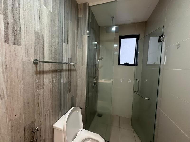 Kediaman Servis untuk Dijual di M City - Amirul Ashraff - Bathroom - PropertyGuru.com.my