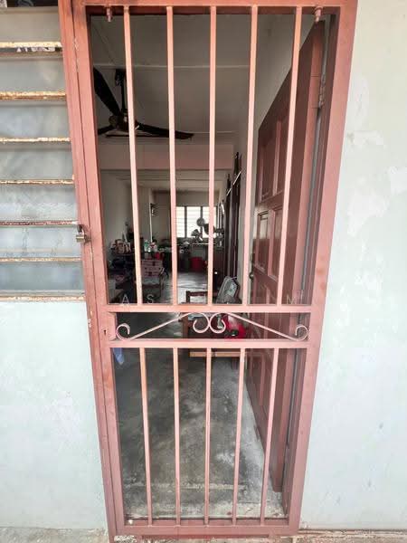 Flat for Sale at Flat Taman Ungku Tun Aminah - Jason Sim - Interior - PropertyGuru.com.my
