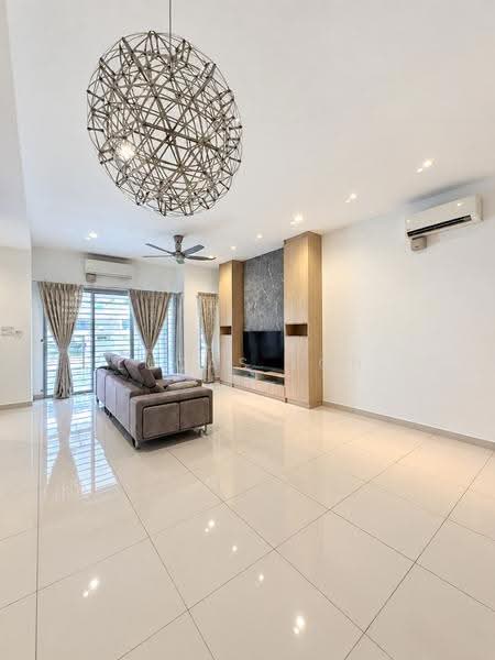 Semi-Detached House for Sale in Bandar Seri Coalfields (Sungai Buloh) - Lucas Loh - Living Room - PropertyGuru.com.my