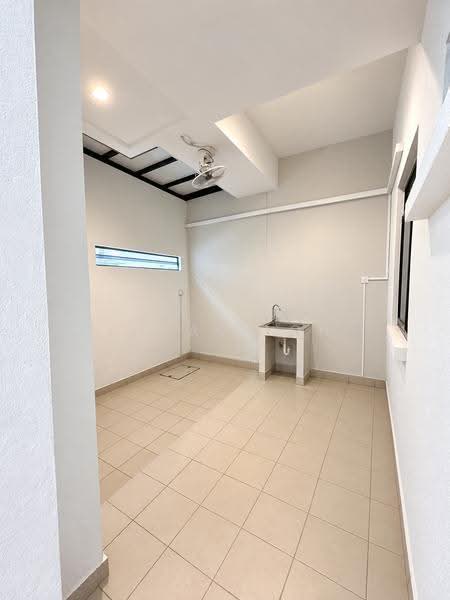 Semi-Detached House for Sale in Bandar Seri Coalfields (Sungai Buloh) - Lucas Loh - Interior - PropertyGuru.com.my