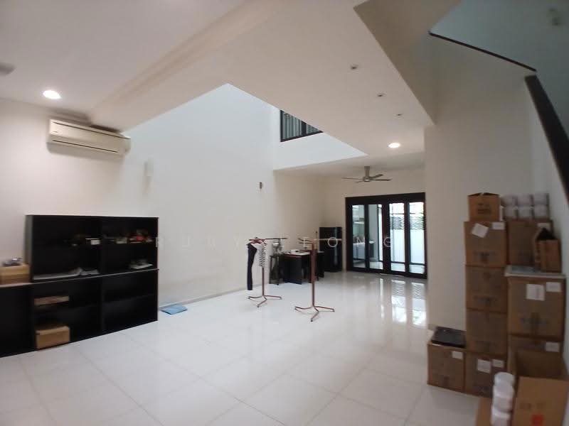 3-storey Terraced House for Sale in Valencia (Sungai Buloh) - Ruby Leong - Living Room - PropertyGuru.com.my