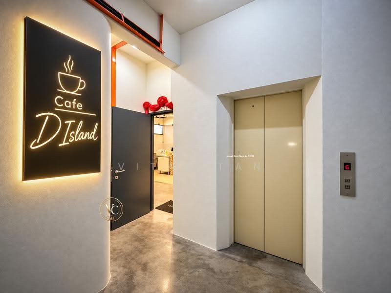 Shop / Office for Rent in Setia Alam (Selangor) - Vitas Tan - Entrance - PropertyGuru.com.my