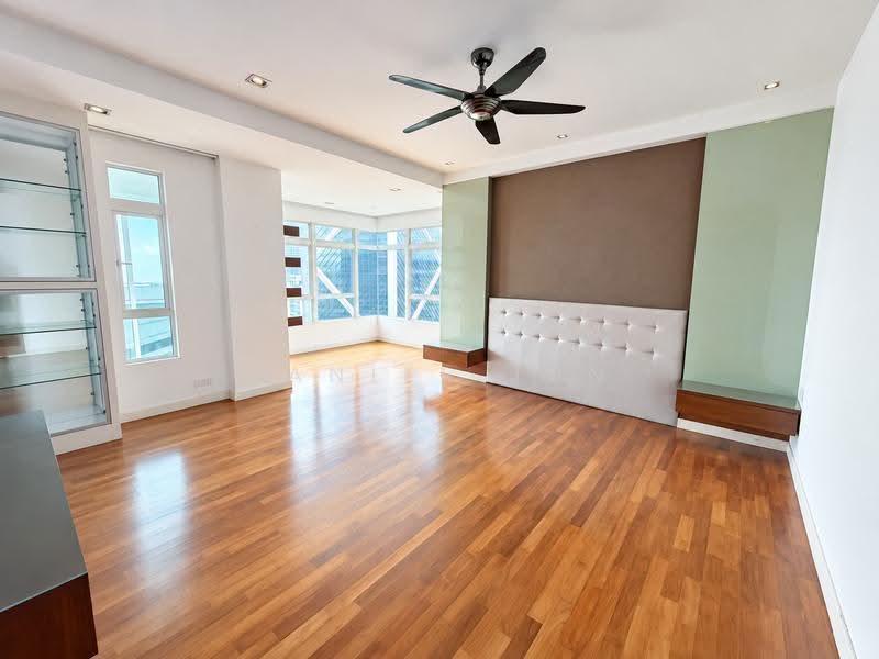 Kediaman Servis untuk Dijual di Binjai Residency - Daniel Jun - Living Room - PropertyGuru.com.my