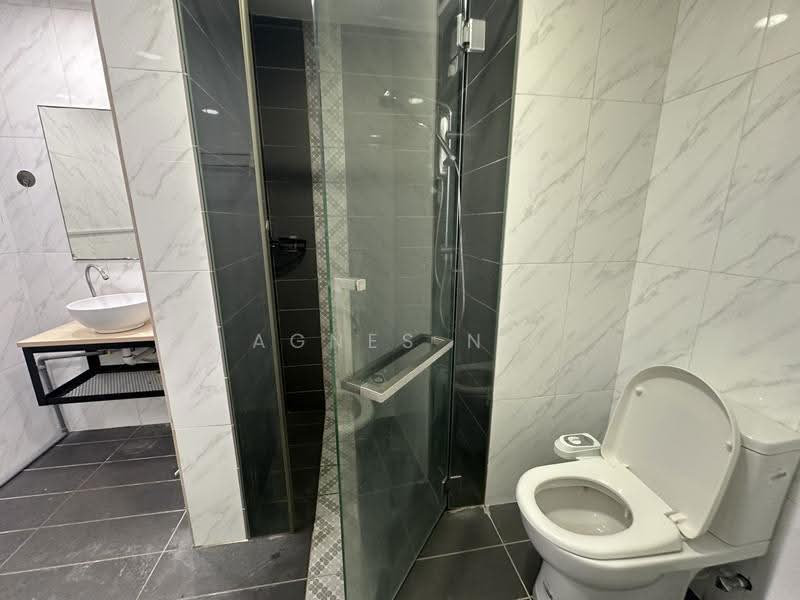 Kediaman Servis untuk Disewa di SOHO @ Empire City - Agnes Ng - Bathroom - PropertyGuru.com.my