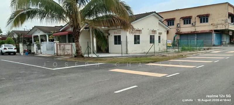 1-storey Terraced House for Sale in Pasir Panjang (Negeri Sembilan) - Joseph Charles - Exterior - PropertyGuru.com.my