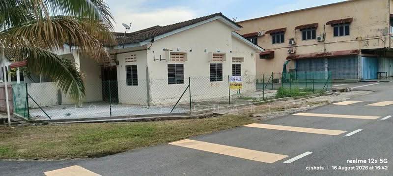 1-storey Terraced House for Sale in Pasir Panjang (Negeri Sembilan) - Joseph Charles - Exterior - PropertyGuru.com.my