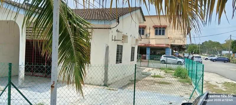 1-storey Terraced House for Sale in Pasir Panjang (Negeri Sembilan) - Joseph Charles - Exterior - PropertyGuru.com.my