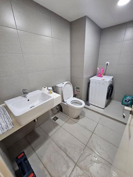 Kediaman Servis untuk Disewa di EkoCheras Service Residences - Ming Ju Li - Bathroom - PropertyGuru.com.my
