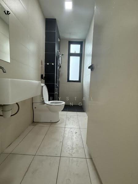 Service Residence for Sale at 8Scape Residence @ Sutera - Crystal Kong - Bathroom - PropertyGuru.com.my