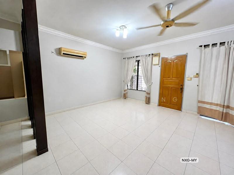 Rumah Teres 2-Tingkat untuk Dijual di Bandar Bukit Tinggi 2 (Klang) - Yap Chew Ying - Living Room - PropertyGuru.com.my